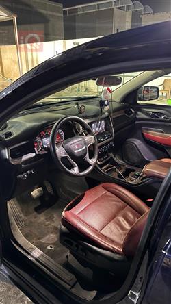 جي ام سي اكاديا